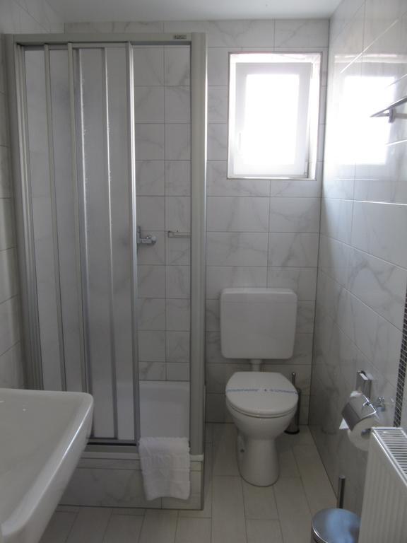 Hotel Am Hauptbahnhof Schwerin  Cameră foto